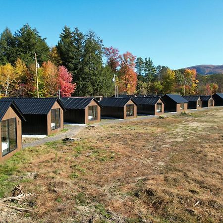 Emrose Luxury Cabins Brandon Екстериор снимка